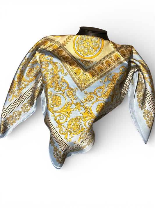✨Foulard Baroque Bleu & Or – Effet Satiné✨